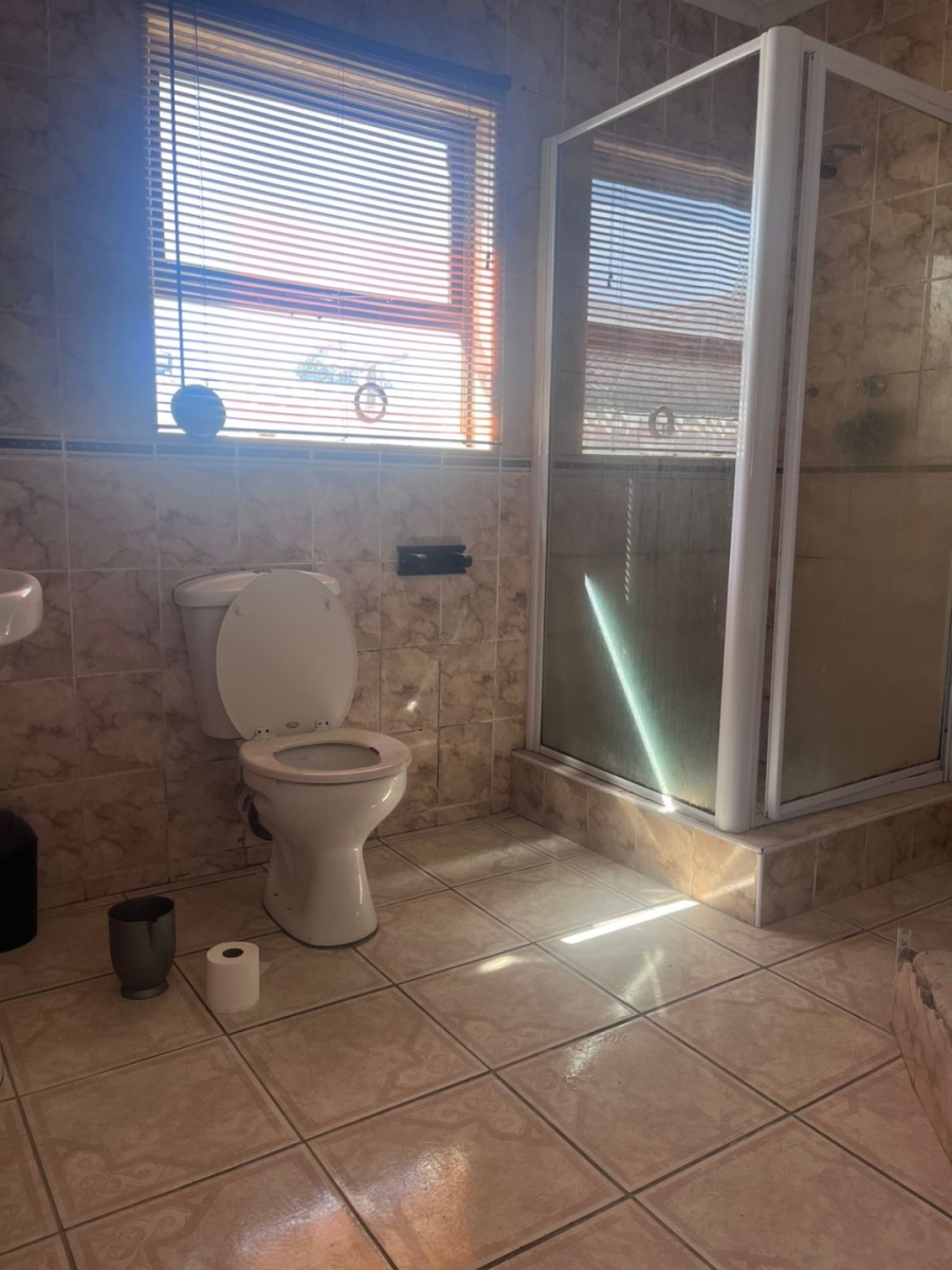 3 Bedroom Property for Sale in Gaylee Western Cape